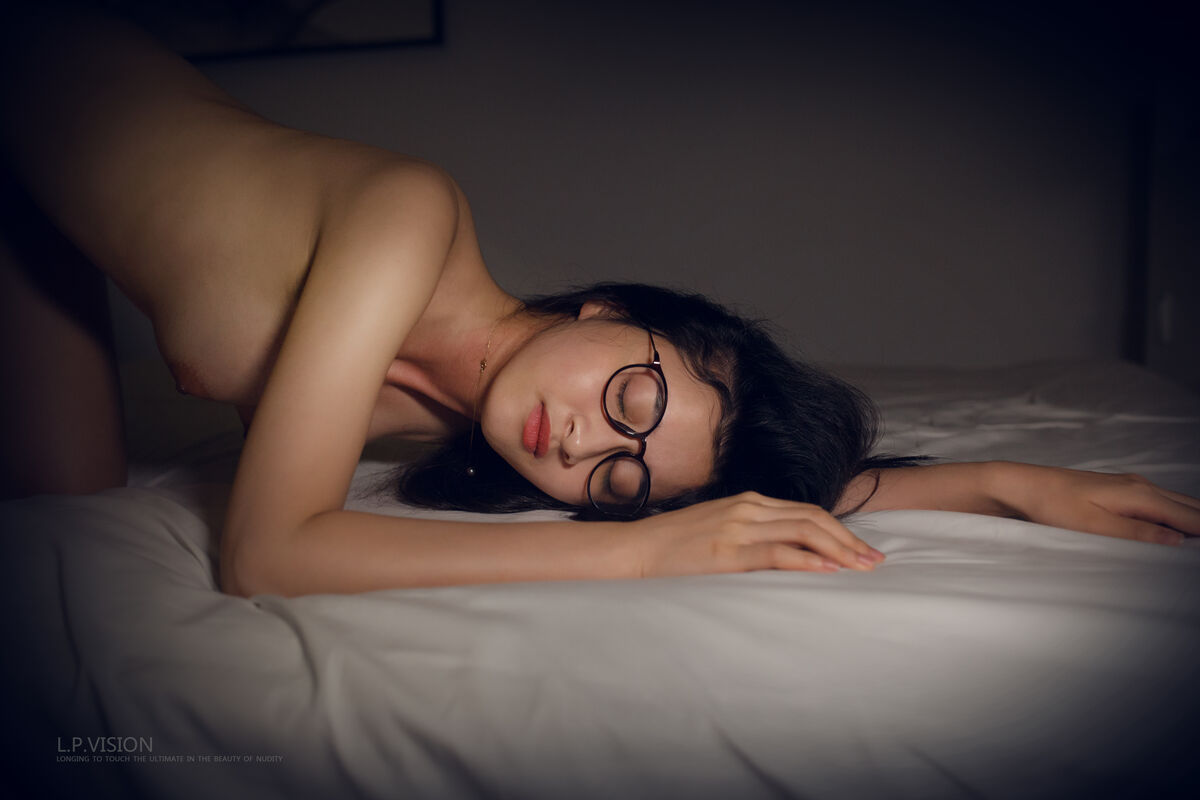 免费无码av片在线观看|久久亚洲精品成人av无码网站|性中国熟妇videofreesexwww|77777亚洲午夜久久多人