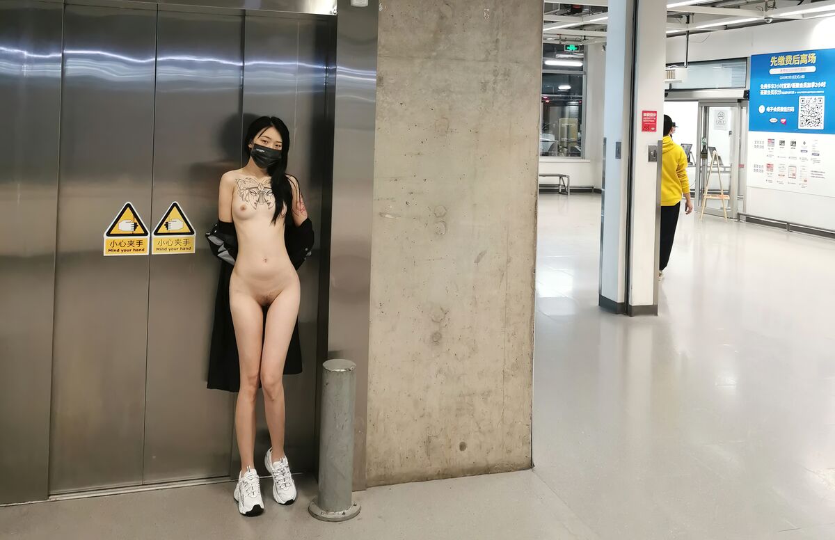 【顔出し】スレンダーボディ激狭オマンコのキレカワJDちゃんとの生SEX！絡まるようにチンコを包む絶品オマンコは枕まで精子が飛ぶほどの気持ちよさ。