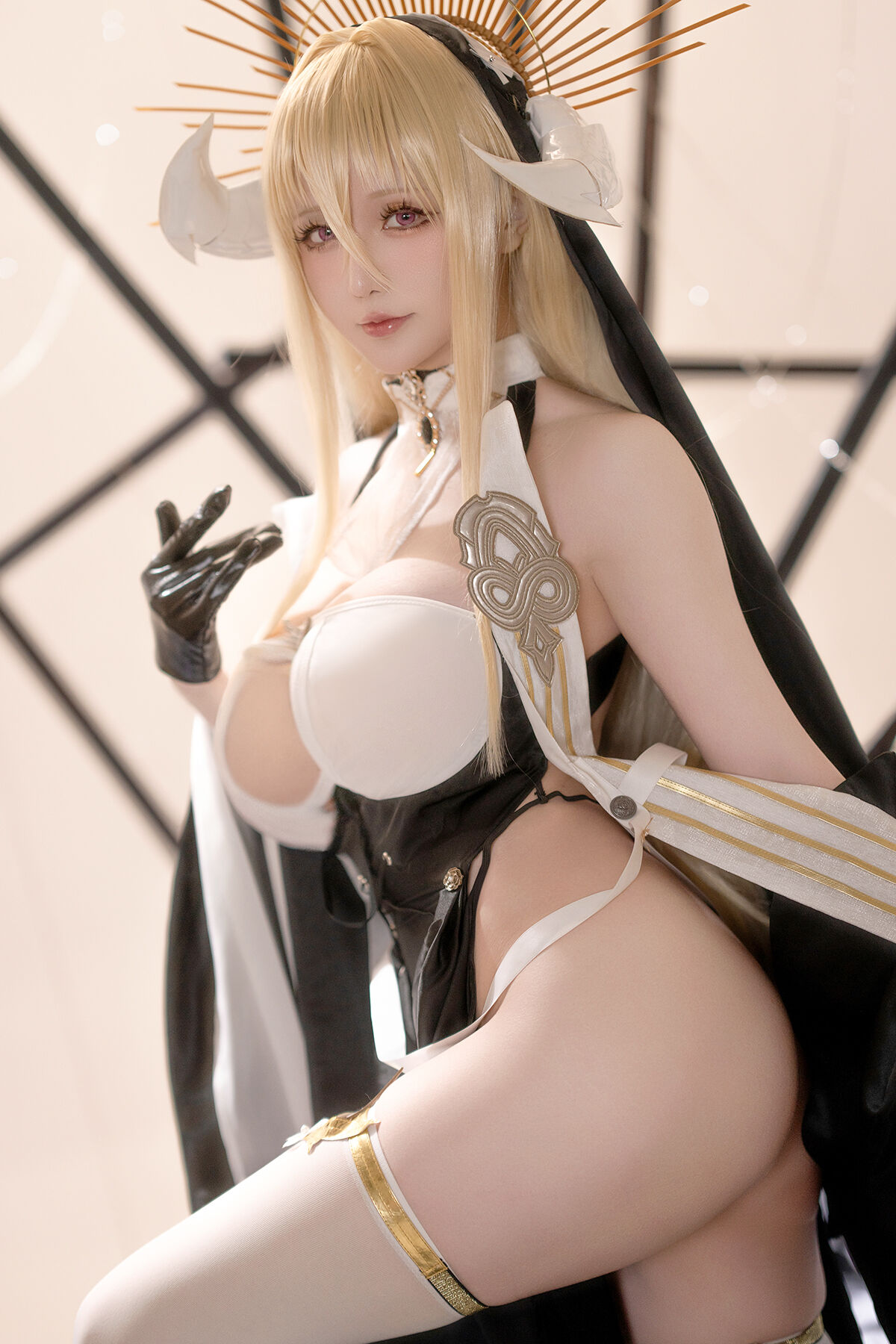 亭亭玉立国色天香四月天科普